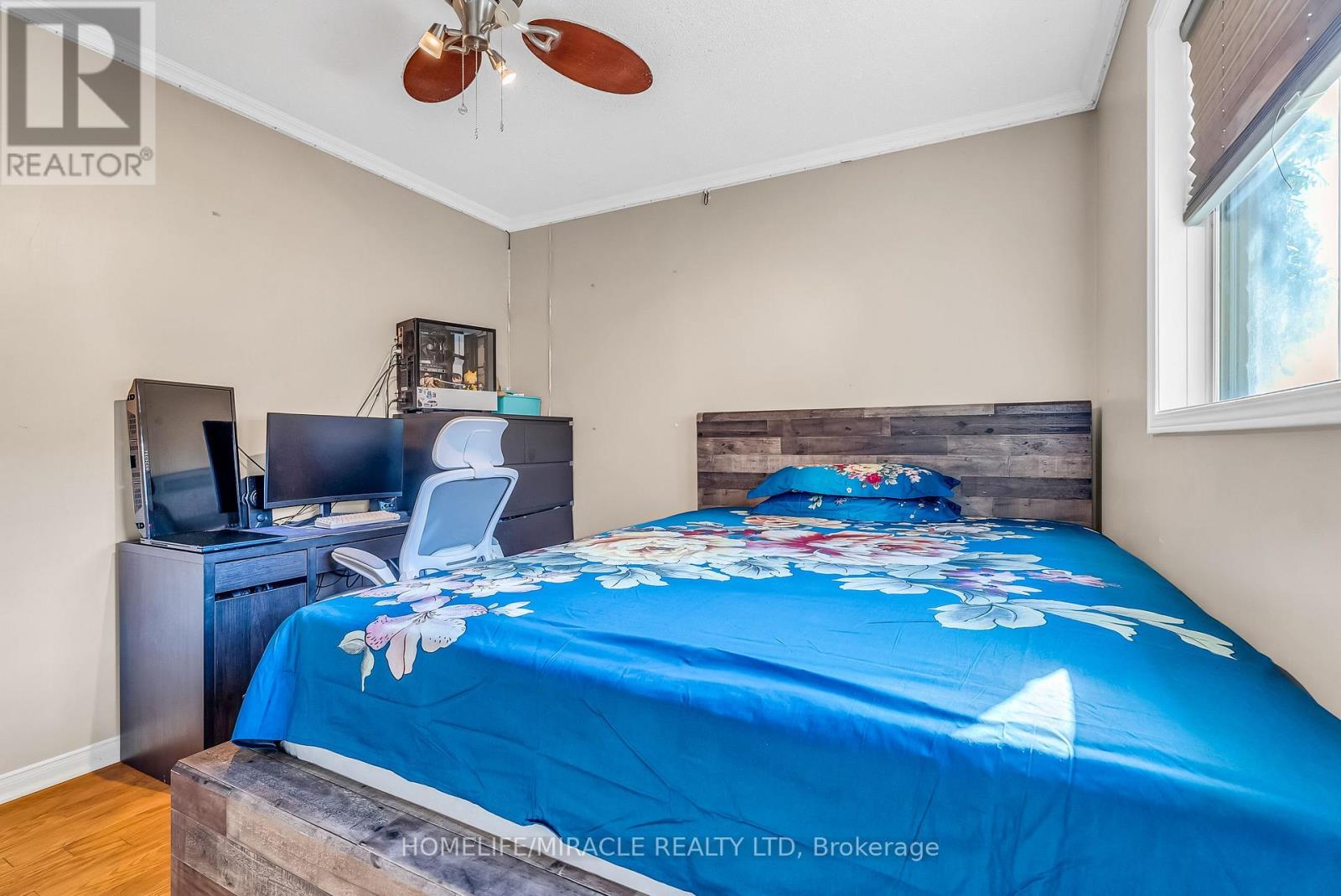 1 BEECHNUT CRESCENT - 31
