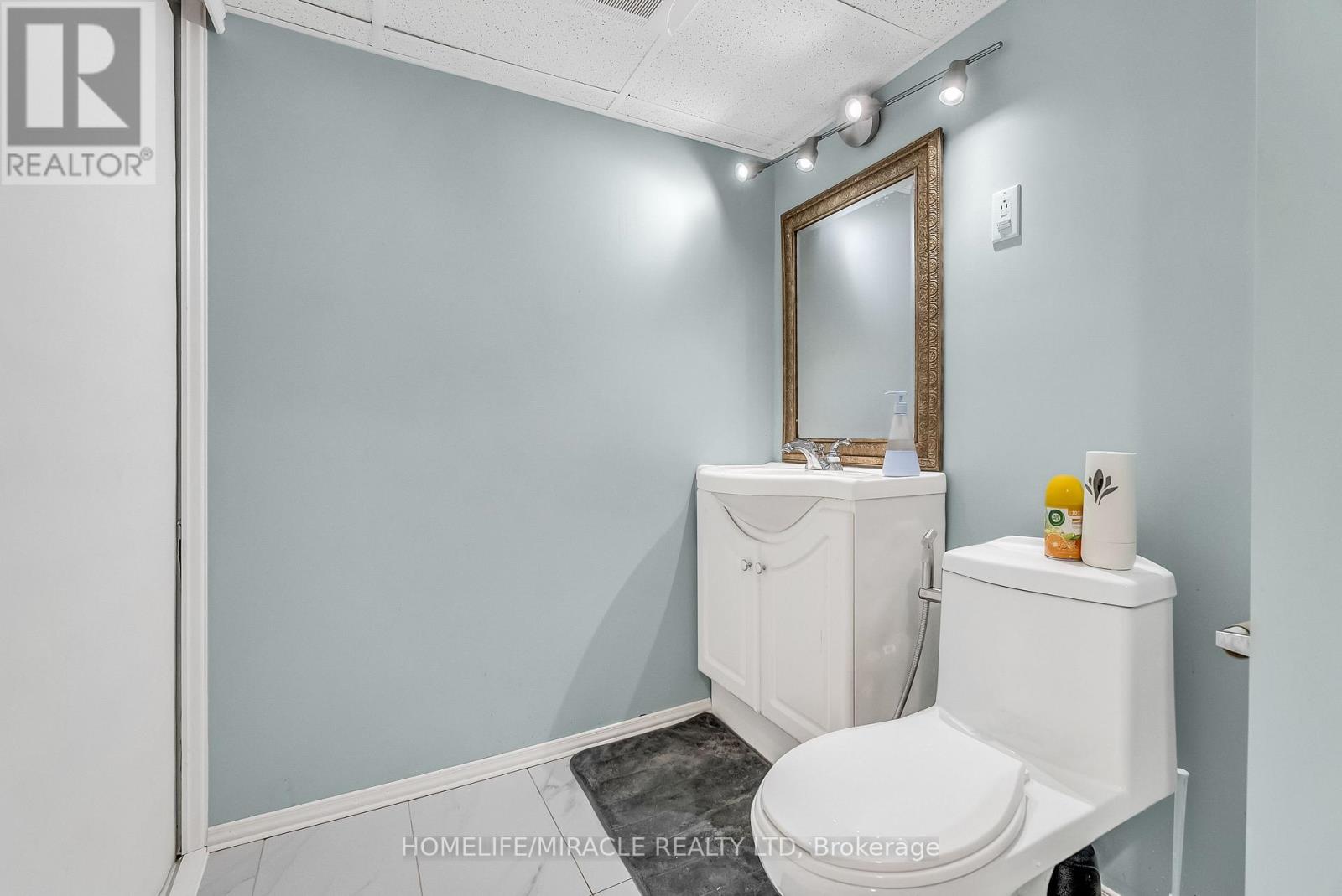 1 BEECHNUT CRESCENT - 44