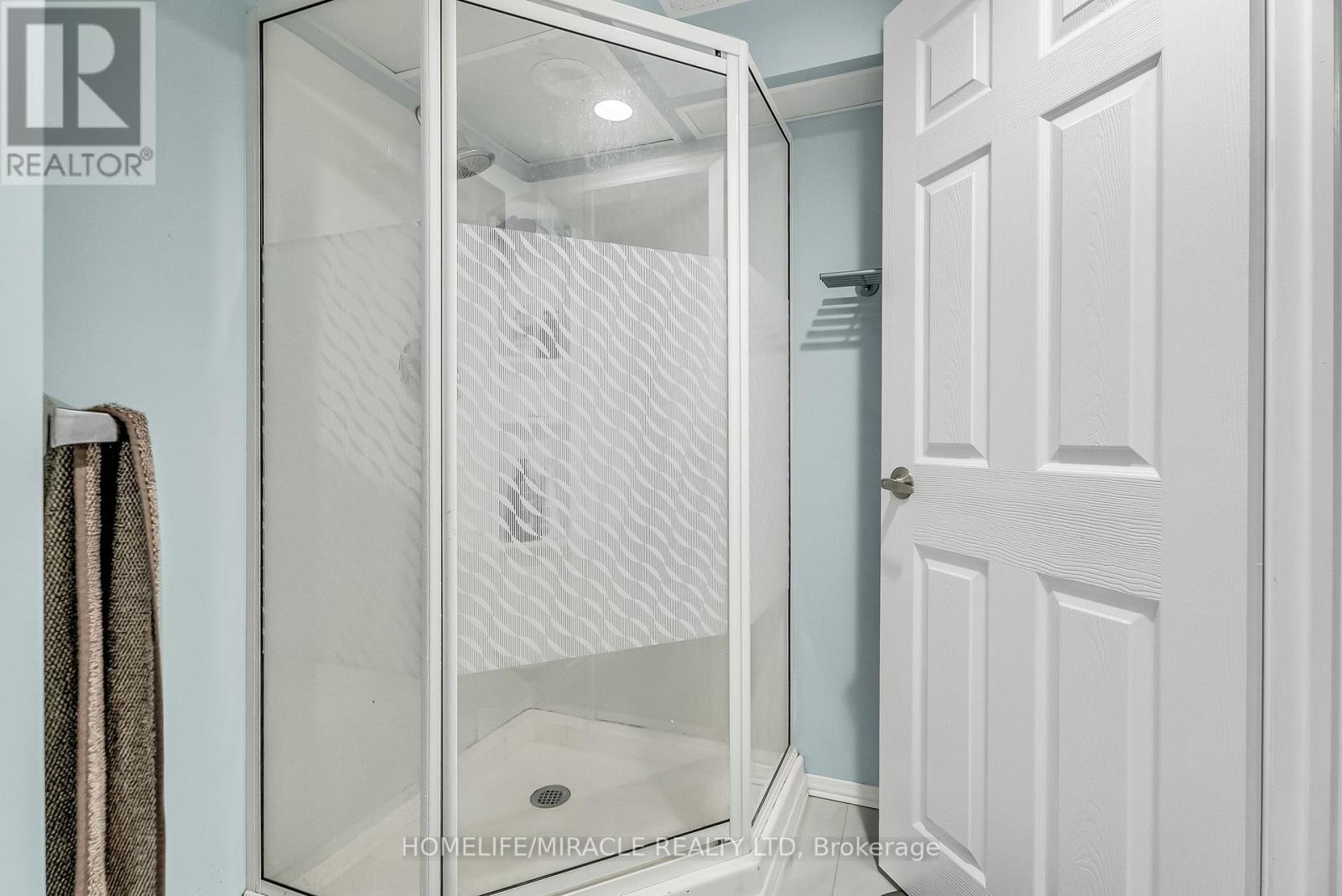1 BEECHNUT CRESCENT - 45