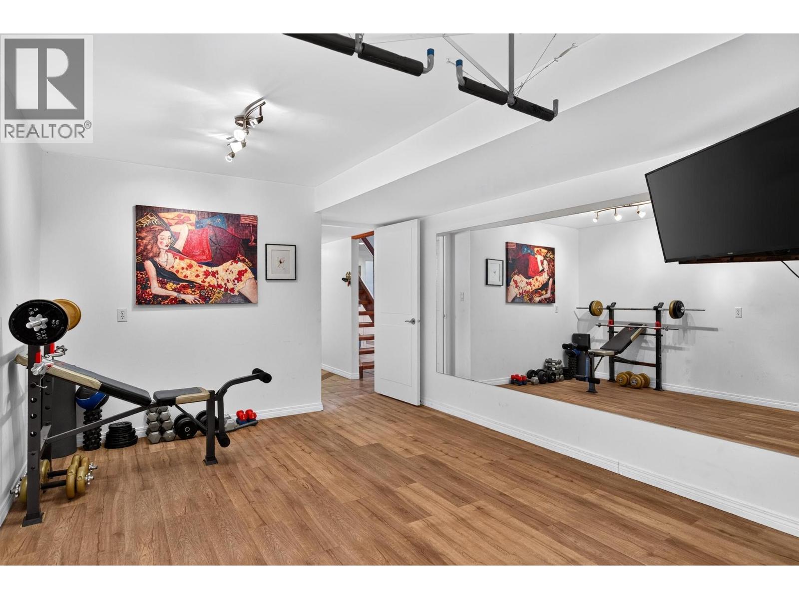  183 Magic Drive, Kelowna