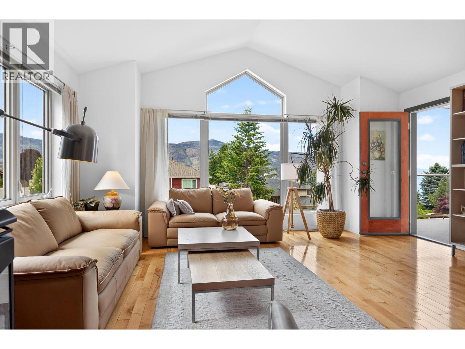  183 Magic Drive, Kelowna