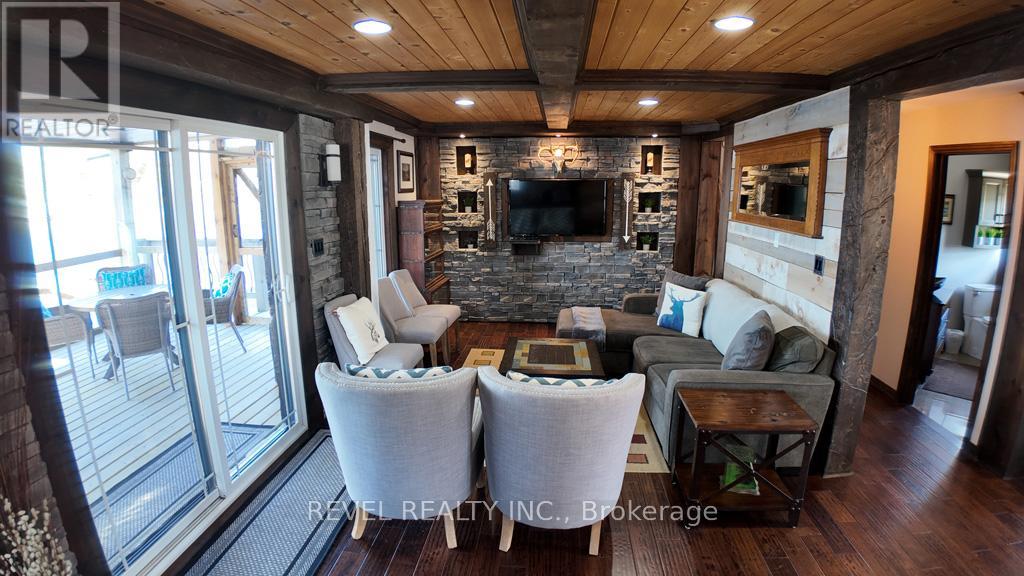 1075 CAMERON AVENUE - Image 17