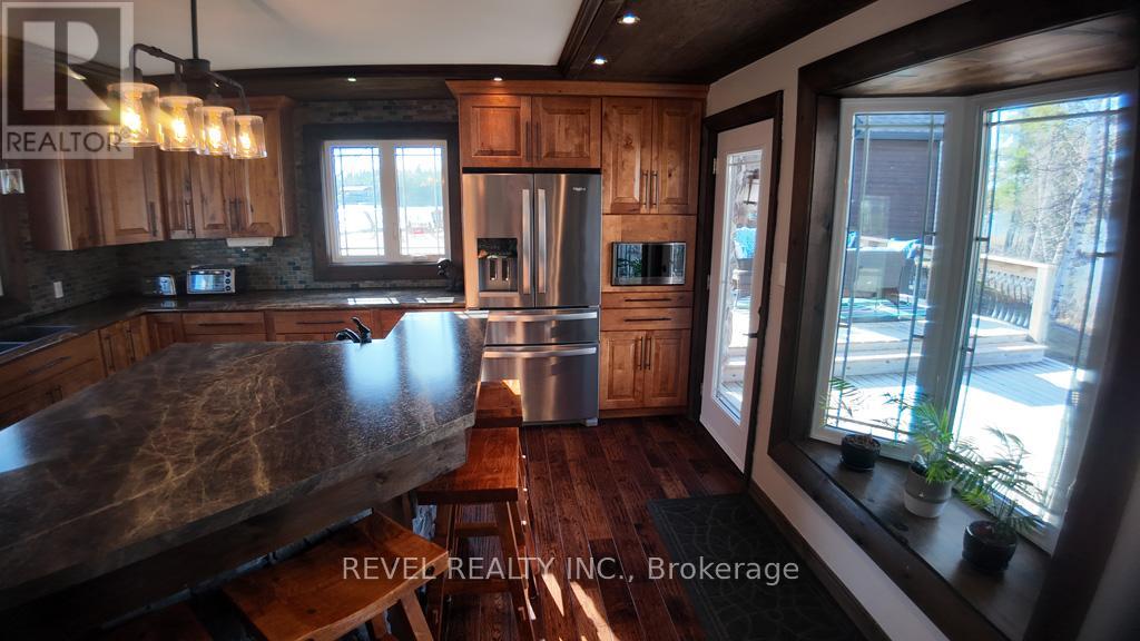 1075 CAMERON AVENUE - Image 11