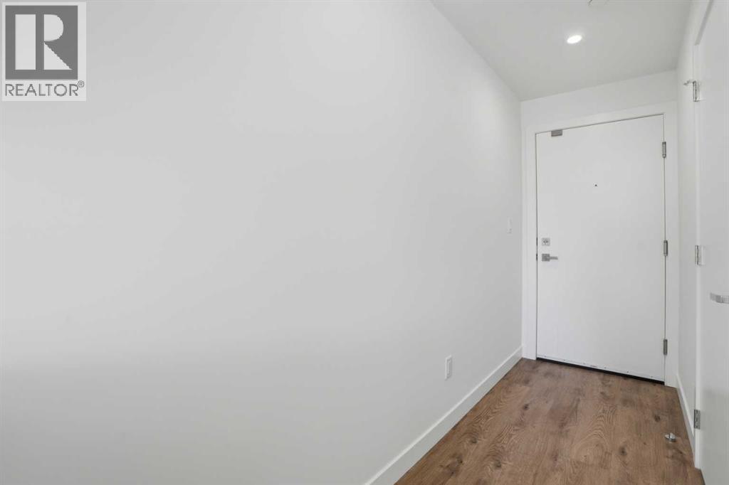 310 15 Avenue Southwest