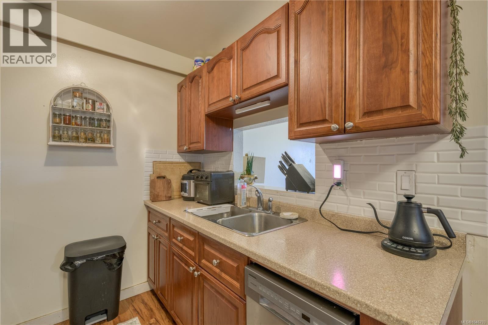 19 9130 Granville St, Port Hardy