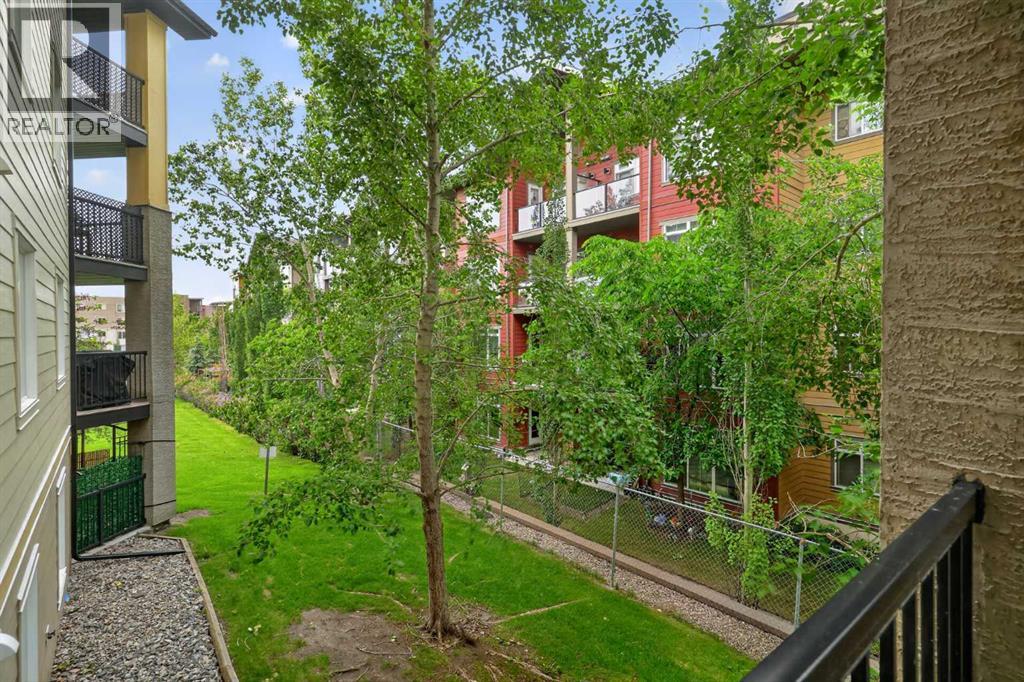 304 Mackenzie Way Southwest - Photo 14