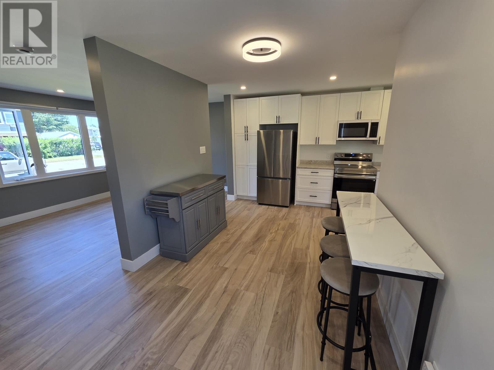 78 Timmins ST - Image 5