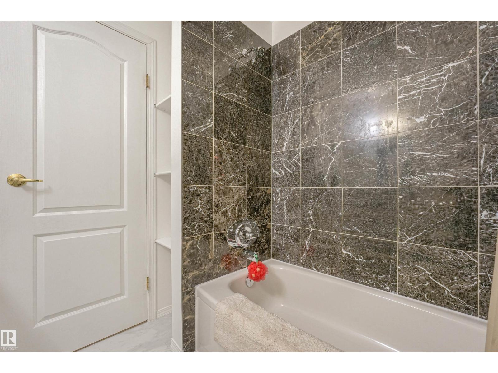 #254 52411 RGE ROAD 214 - 18