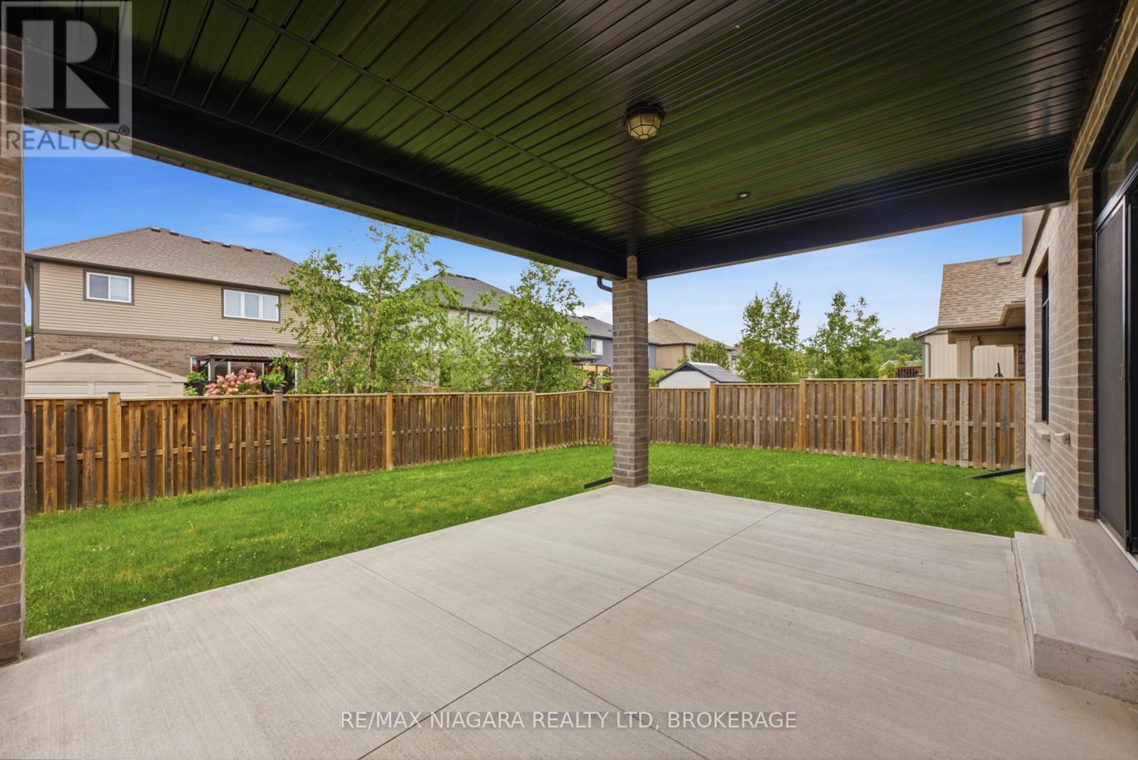 9305 EAGLE RIDGE DRIVE - 23