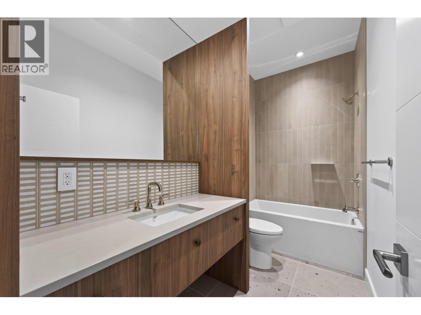 2257 Coldwater Drive - Image 40