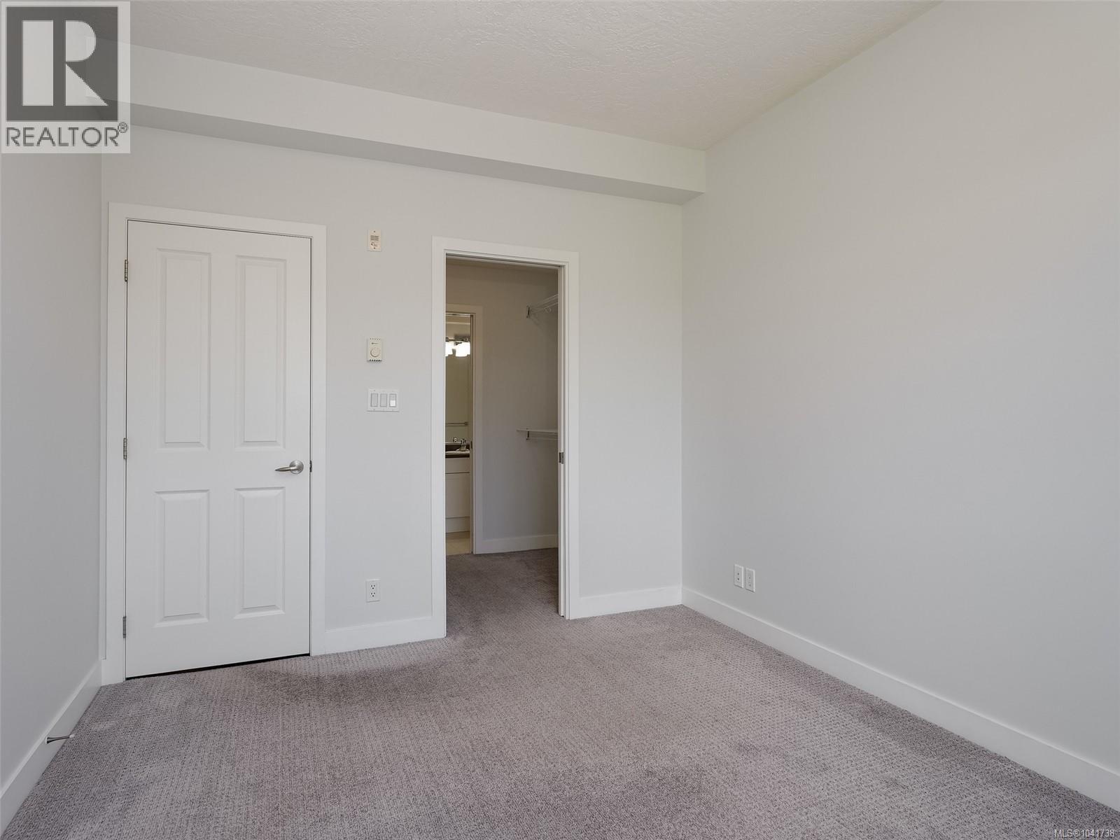 #402 623 Treanor Ave - 12