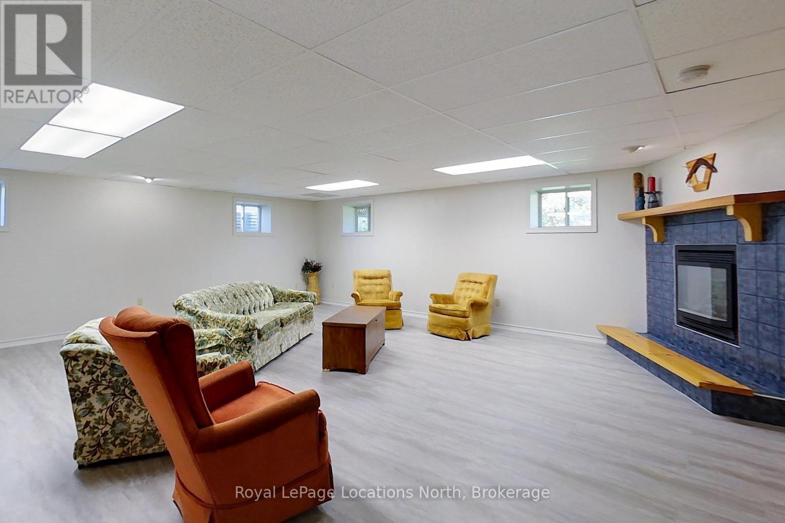 217 DOMINION DRIVE - Image 27
