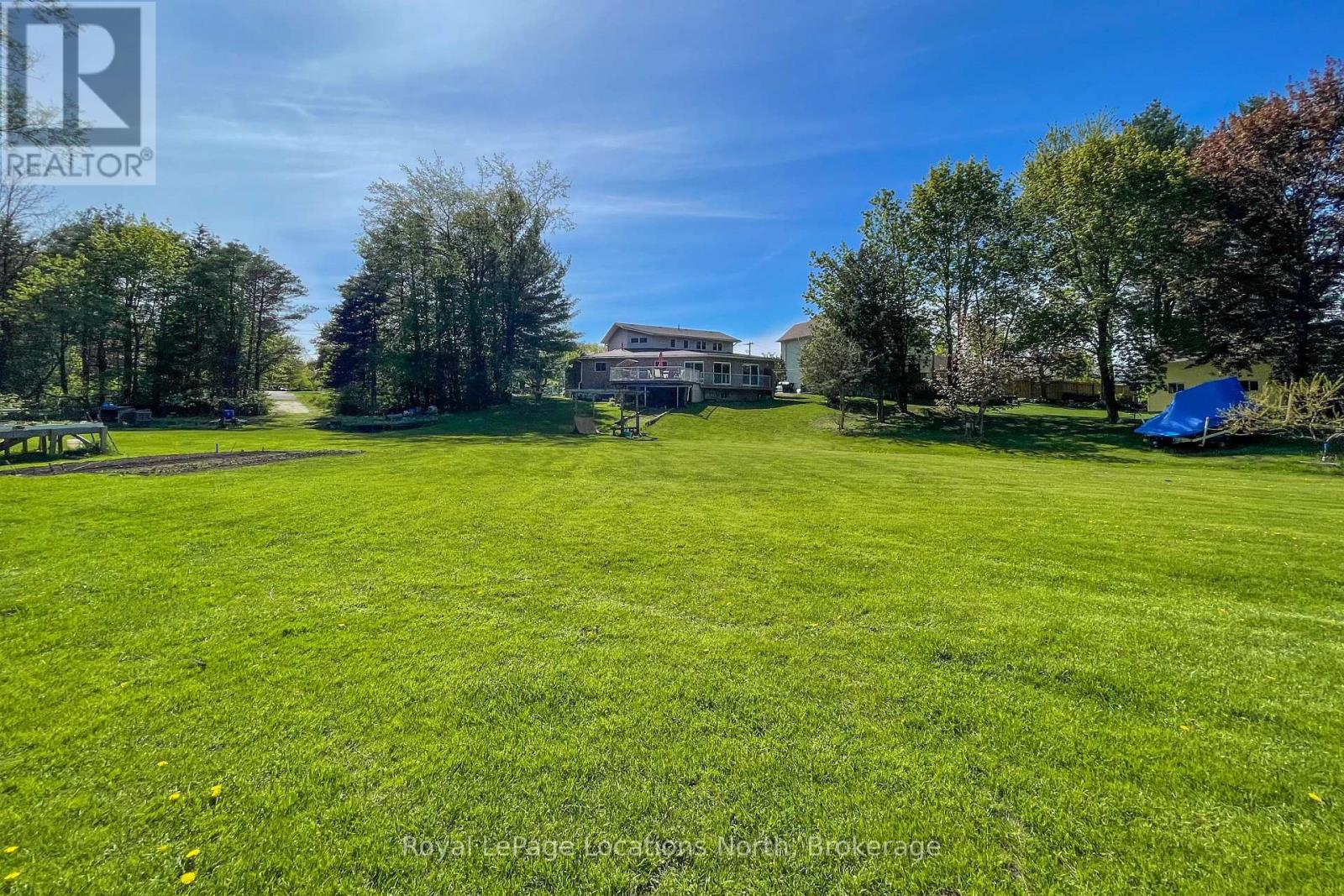 217 DOMINION DRIVE - Image 35