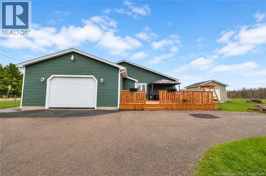 27 Clement Avenue - Image 4