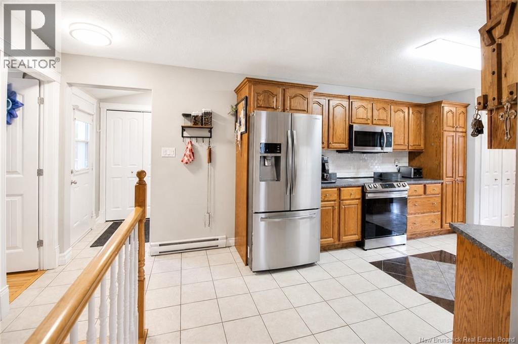 27 Clement Avenue - Image 8