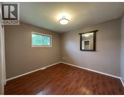 10312 104 Avenue, Fort St  John, BC V1J2K7 Photo 10