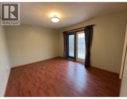 10312 104 Avenue, Fort St  John, BC V1J2K7 Photo 8