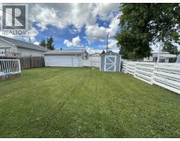 10312 104 Avenue, Fort St  John, BC V1J2K7 Photo 21
