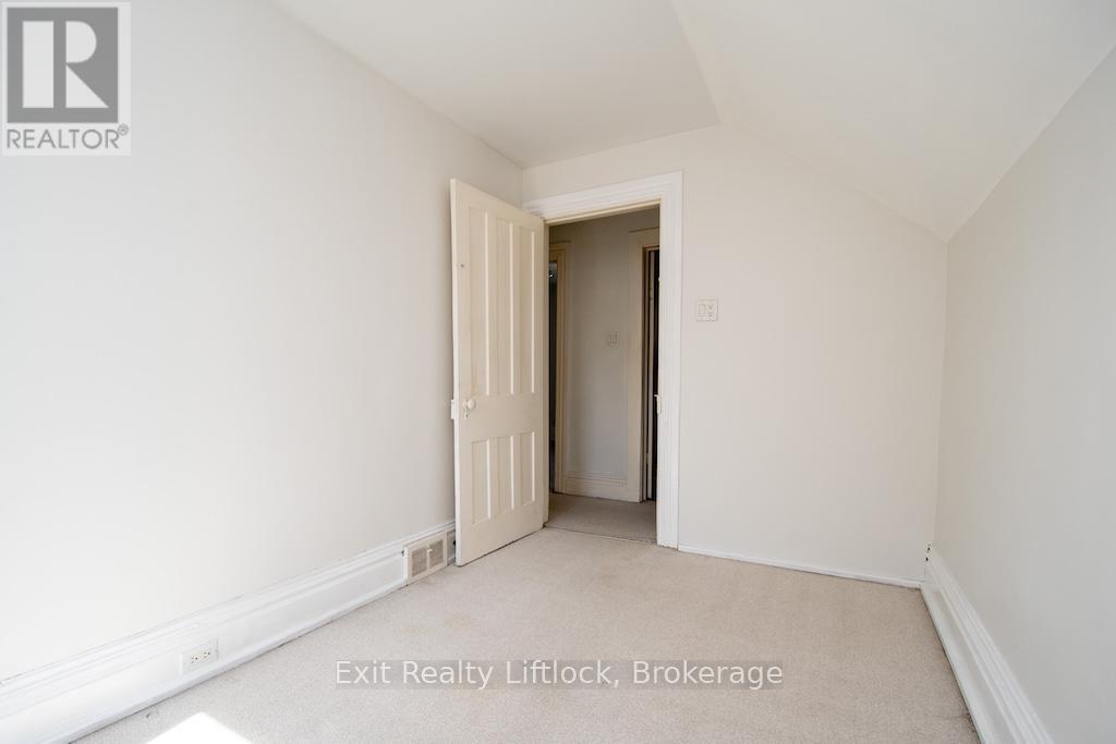 849 WATER STREET - Image 18