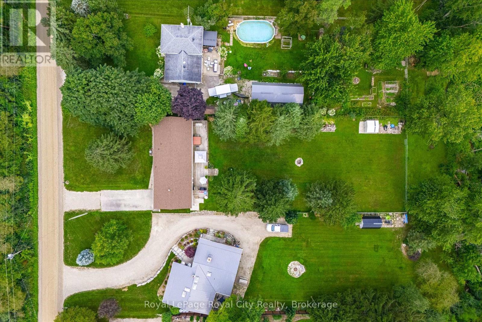 6167 GUELPH STREET - 40
