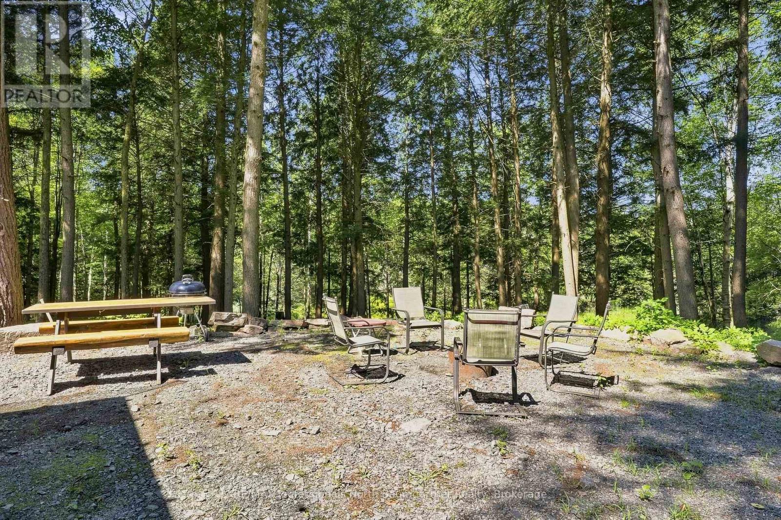 1433 BUCKSLIDE ROAD - 33