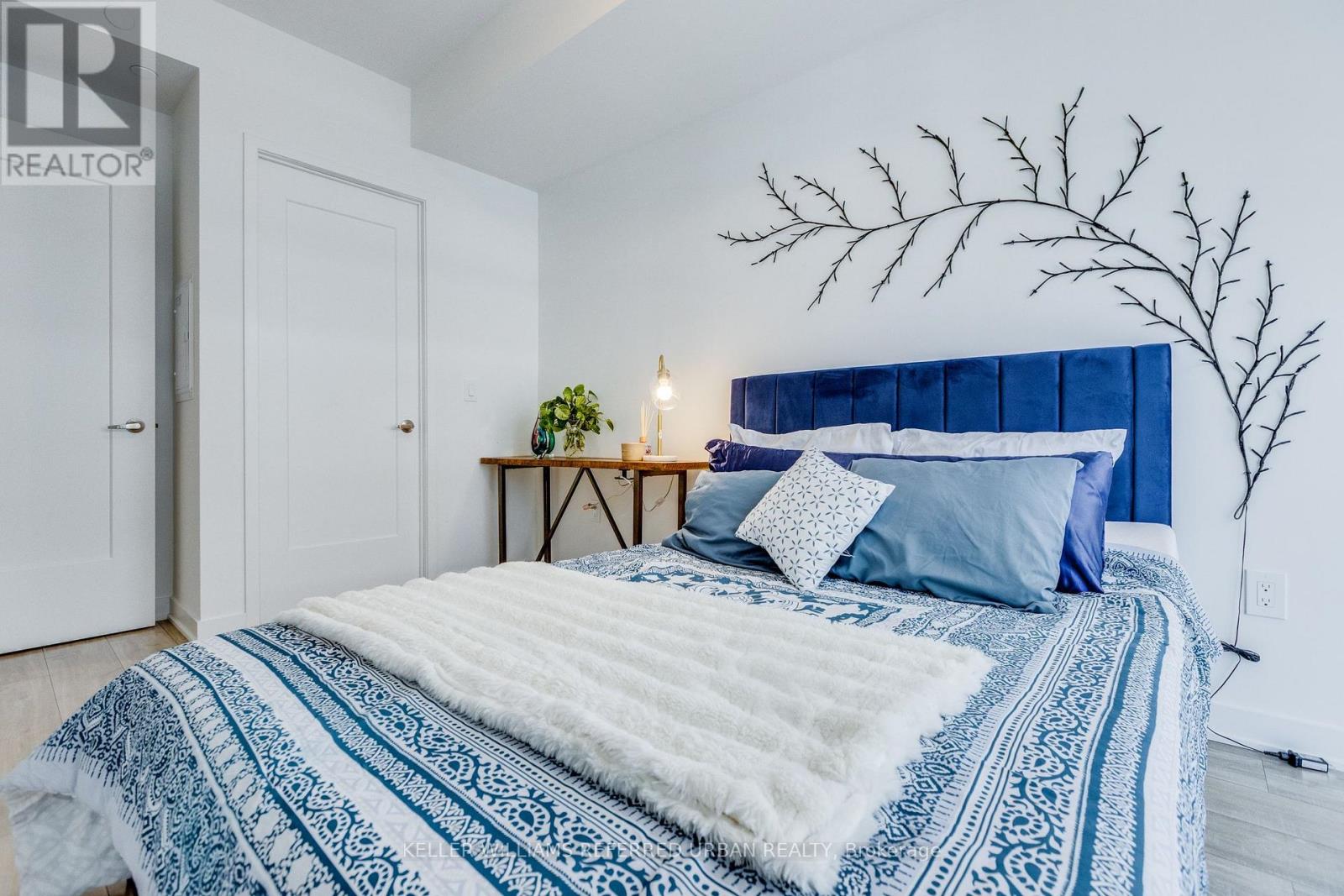 #1635 135 LOWER SHERBOURNE STREET - 19