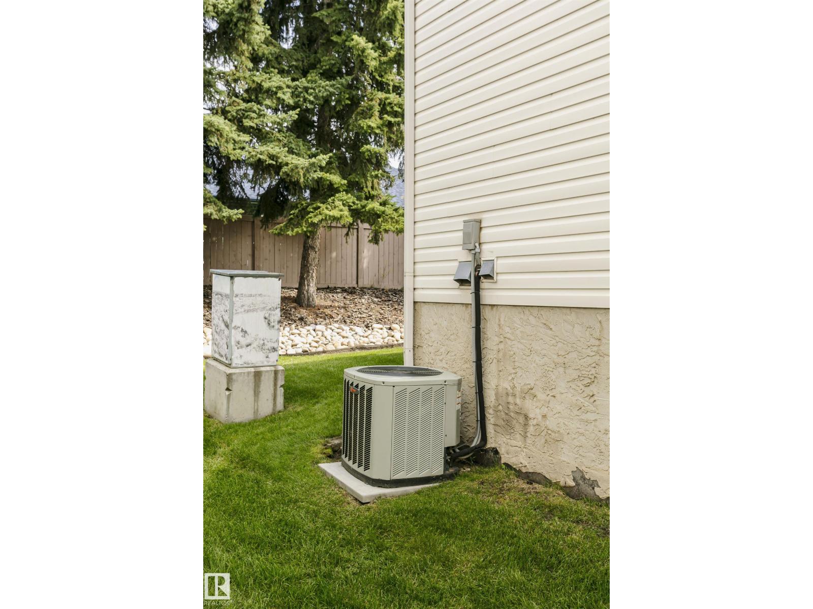 #42 9630 176 ST NW - Image 55