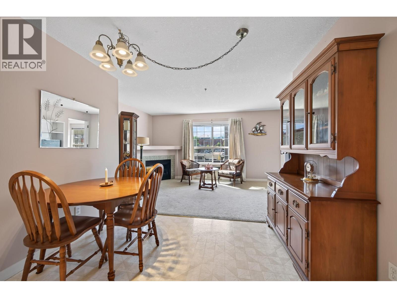 #316 554 SEYMOUR Street - 3