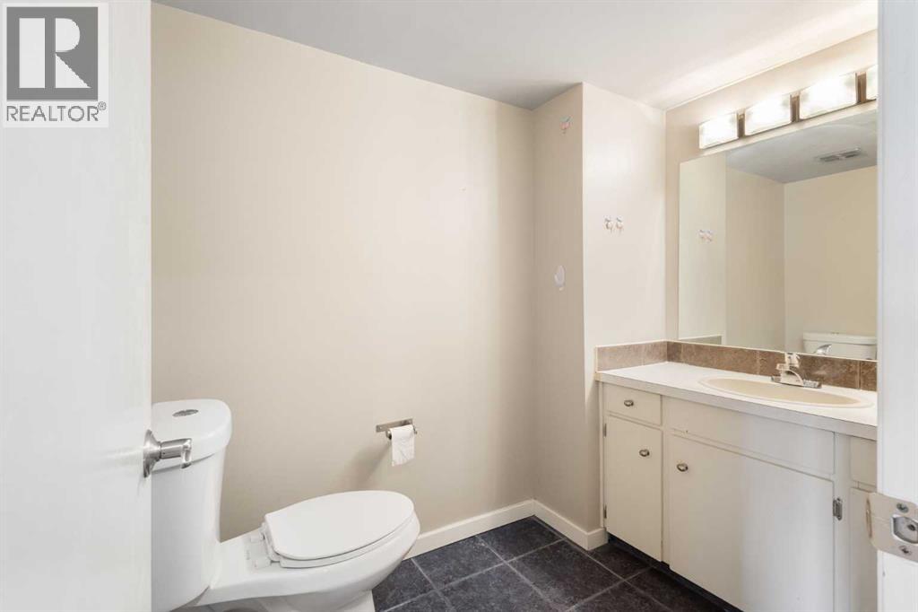 1305 Glenmore Trail Southwest - Photo 20