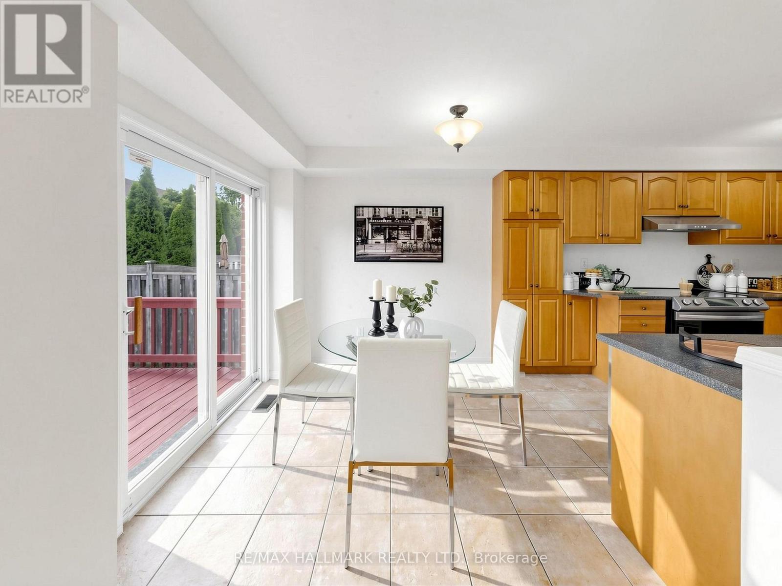 12 STOKELY CRESCENT - Image 12