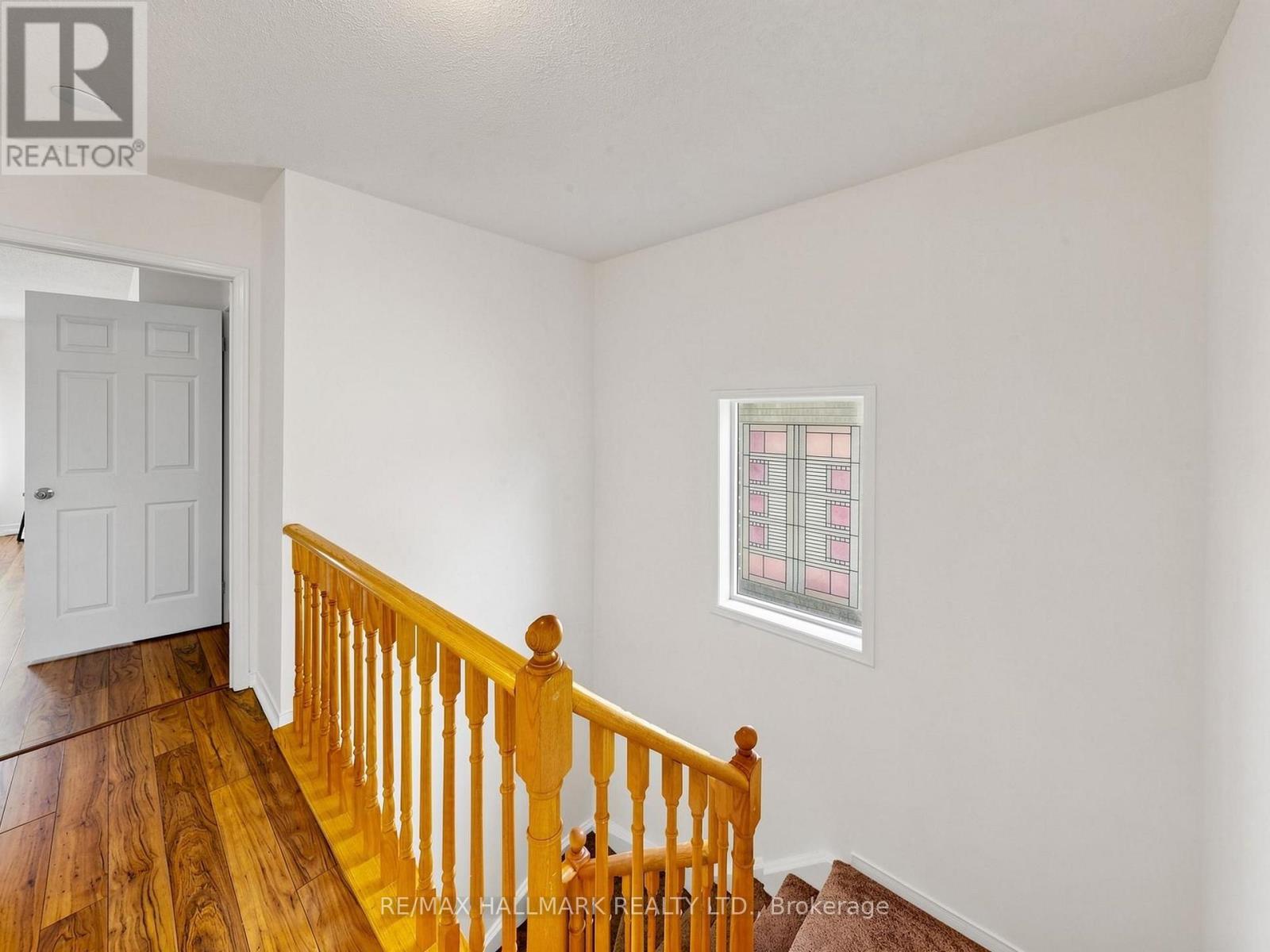 12 STOKELY CRESCENT - Image 18