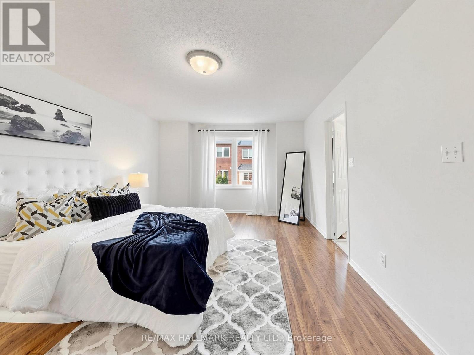 12 STOKELY CRESCENT - Image 20
