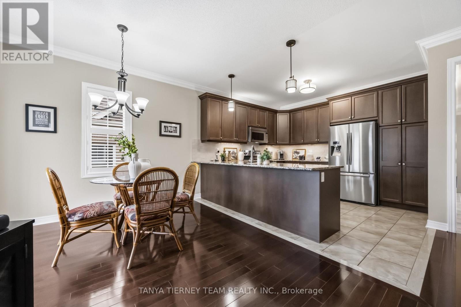 915 BLACK CHERRY DRIVE - Image 18