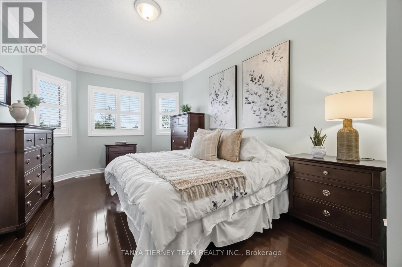 915 BLACK CHERRY DRIVE - Image 25