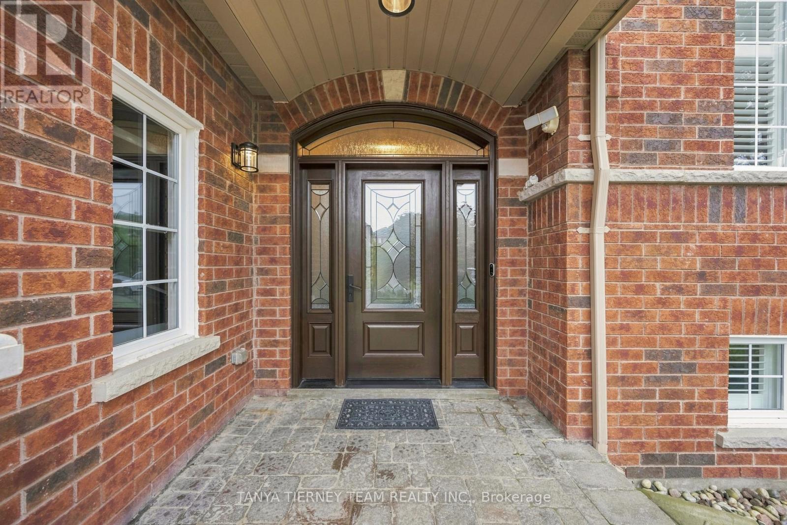 915 BLACK CHERRY DRIVE - Image 4