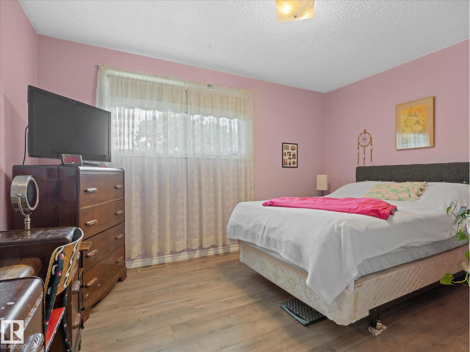 57 GARDEN Crescent - Photo 13