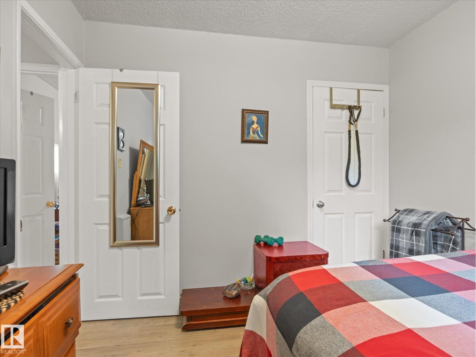 57 GARDEN Crescent - Photo 16
