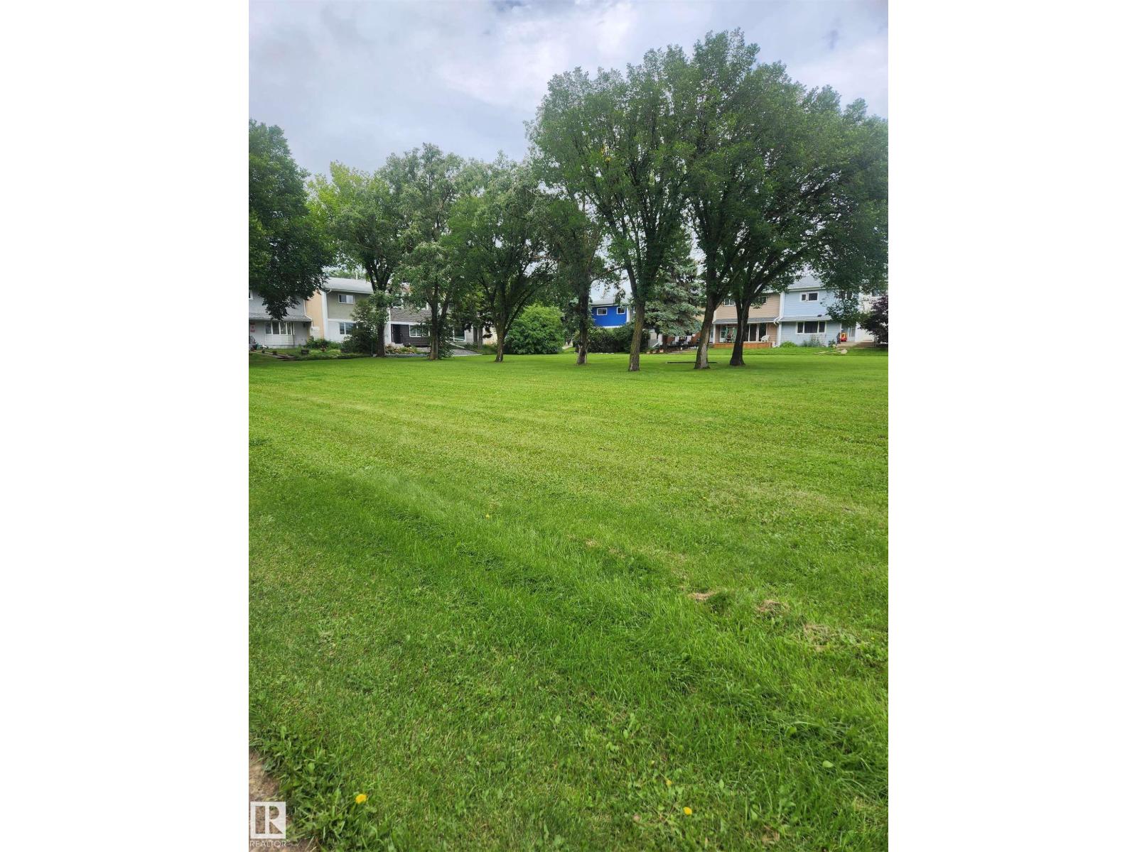 57 GARDEN Crescent - Photo 22
