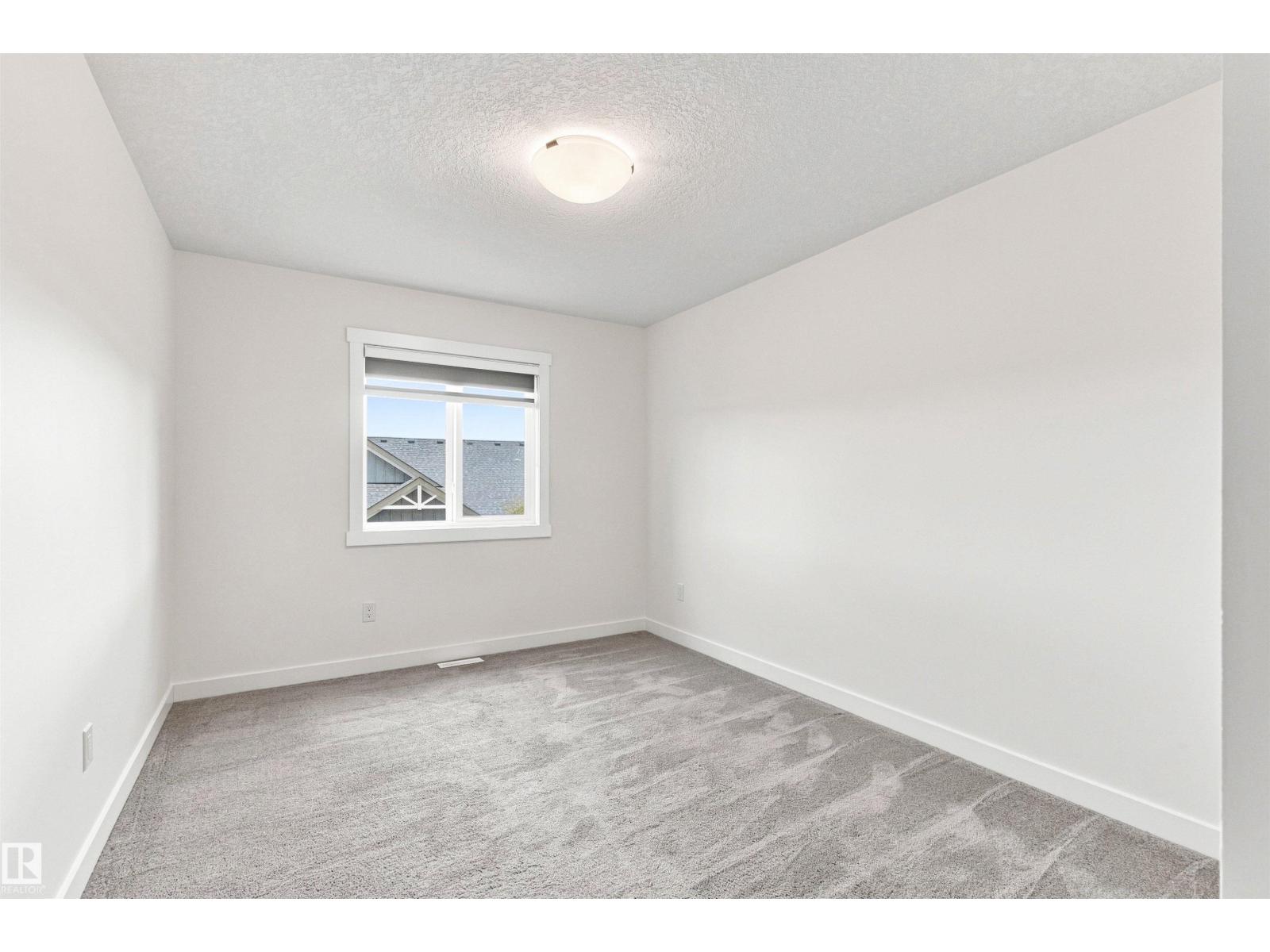 22019 82 Avenue NW - Photo 38