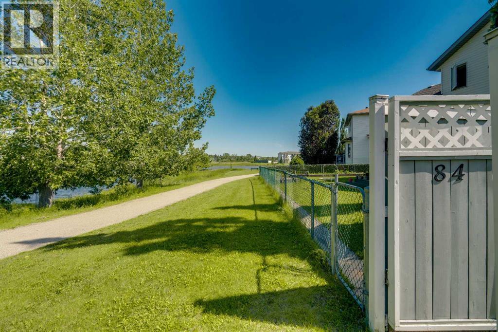 84 Willowbrook Crescent Northwest - Photo 45