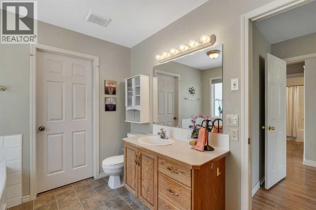 84 Willowbrook Crescent Northwest - Photo 28