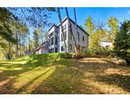 611 Ch. Montfort, Gracefield, QC J0X1W0 Photo 41