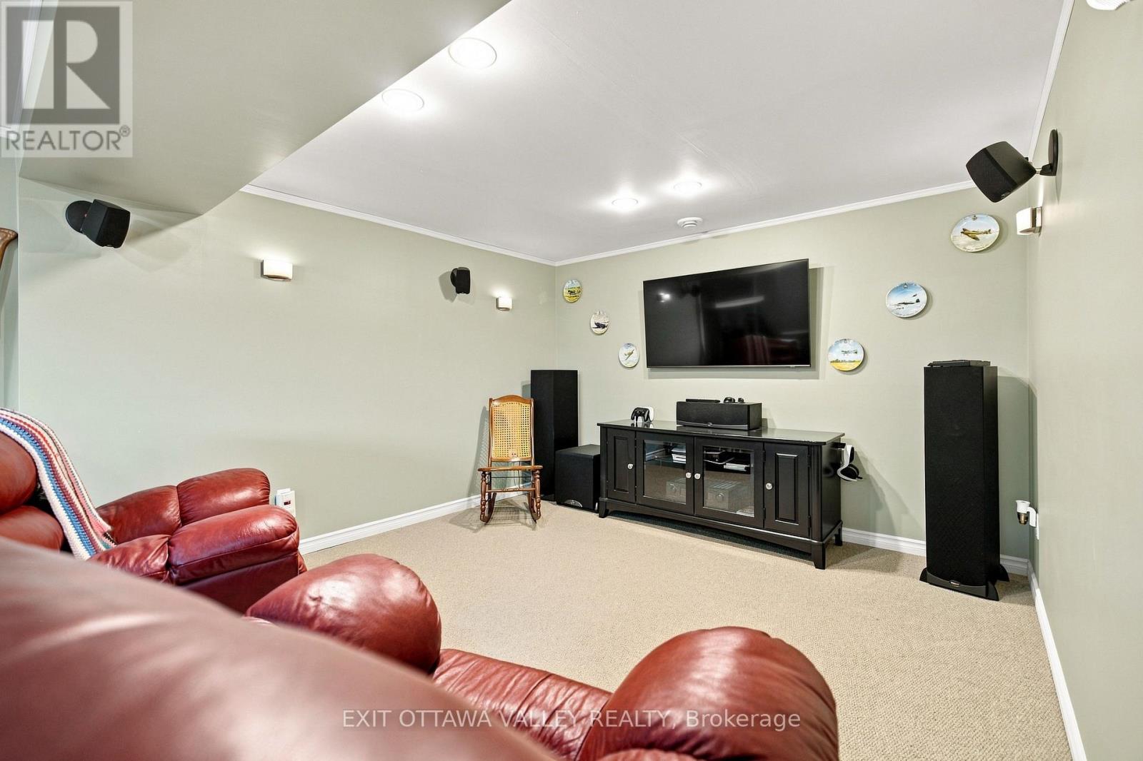 5 VALLEY STREET - Image 44