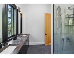 611 Ch. Montfort, Gracefield, QC J0X1W0 Photo 21