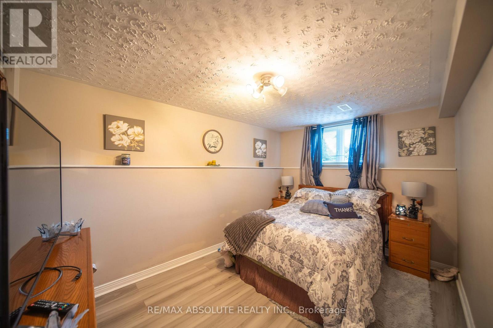 54 ALBERT STREET - 25