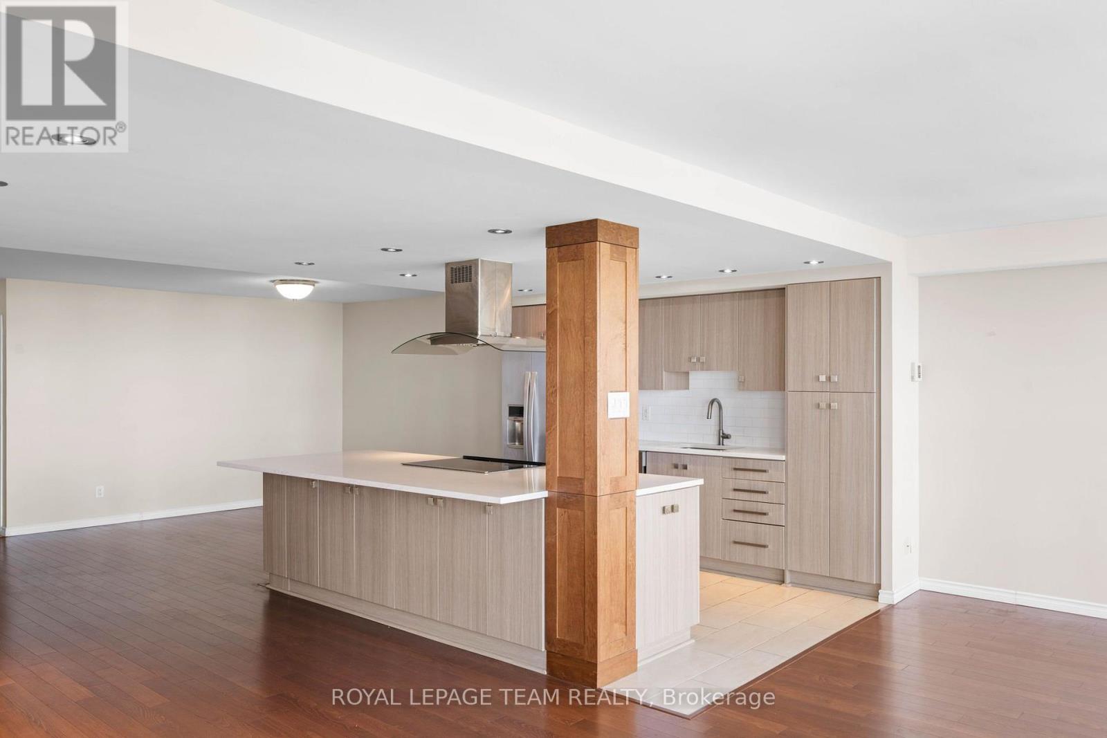 2 Bed, 2 Bath House for Sale in Ottawa – 2408 – 1500 RIVERSIDE DRIVE, Ottawa – MLS# X13676026 - Image 16
