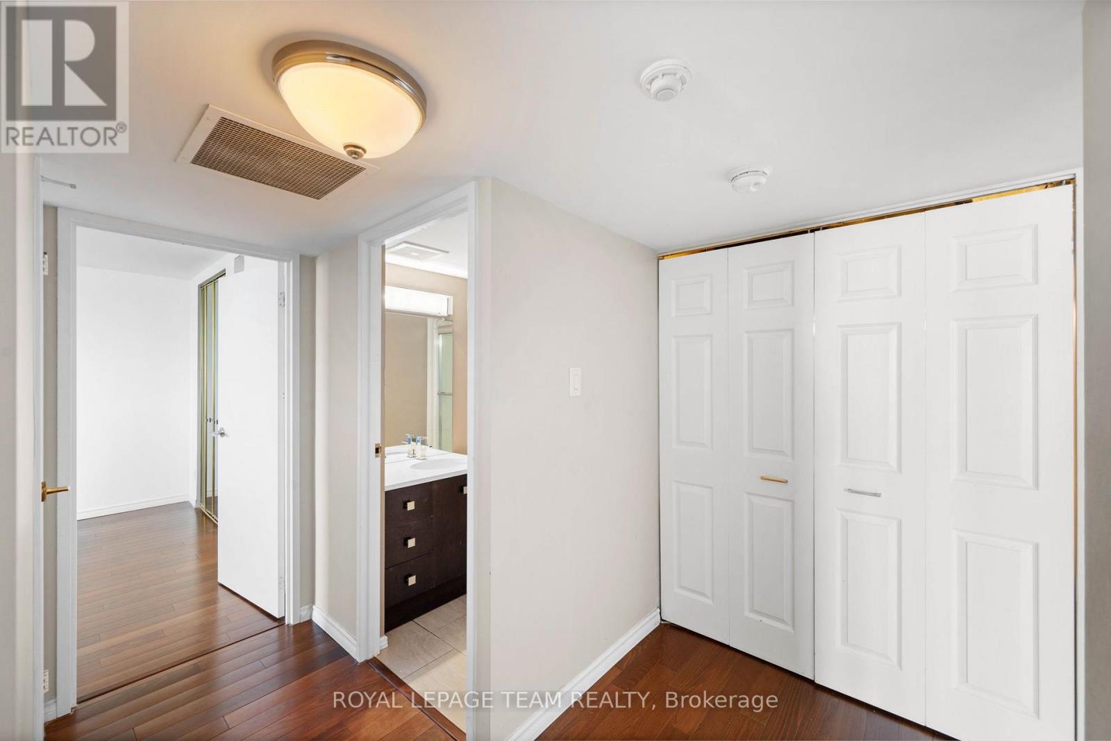2 Bed, 2 Bath House for Sale in Ottawa – 2408 – 1500 RIVERSIDE DRIVE, Ottawa – MLS# X13676026 - Image 24