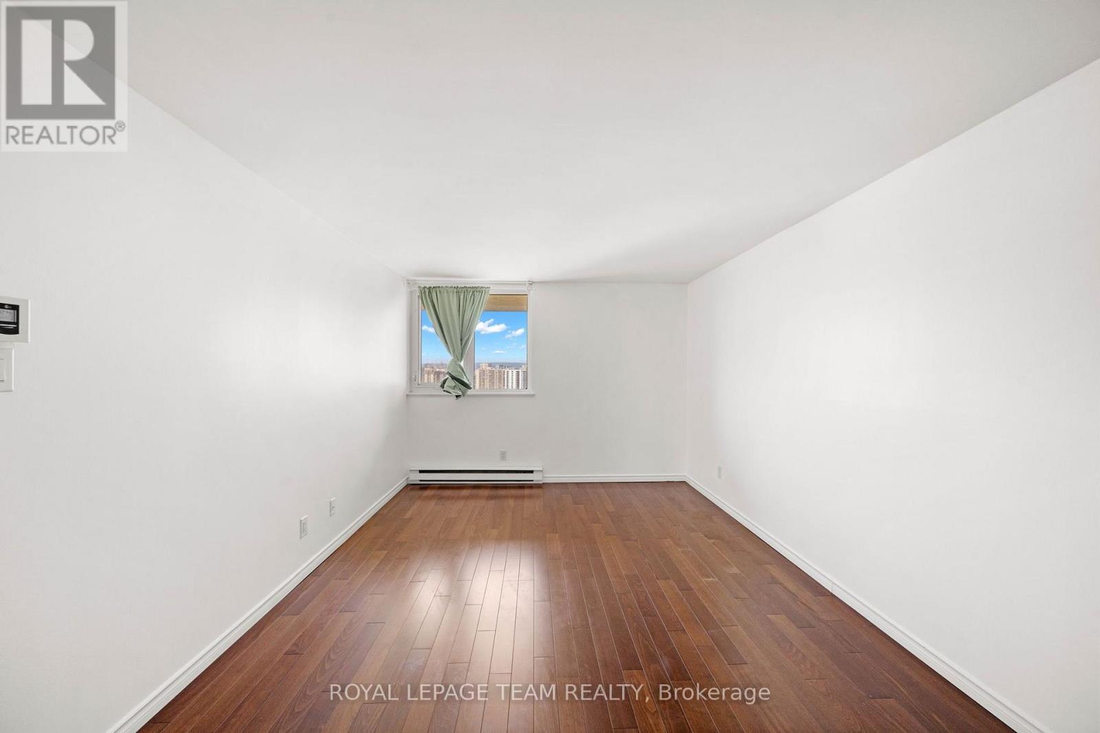 #2408 1500 RIVERSIDE DRIVE - 29