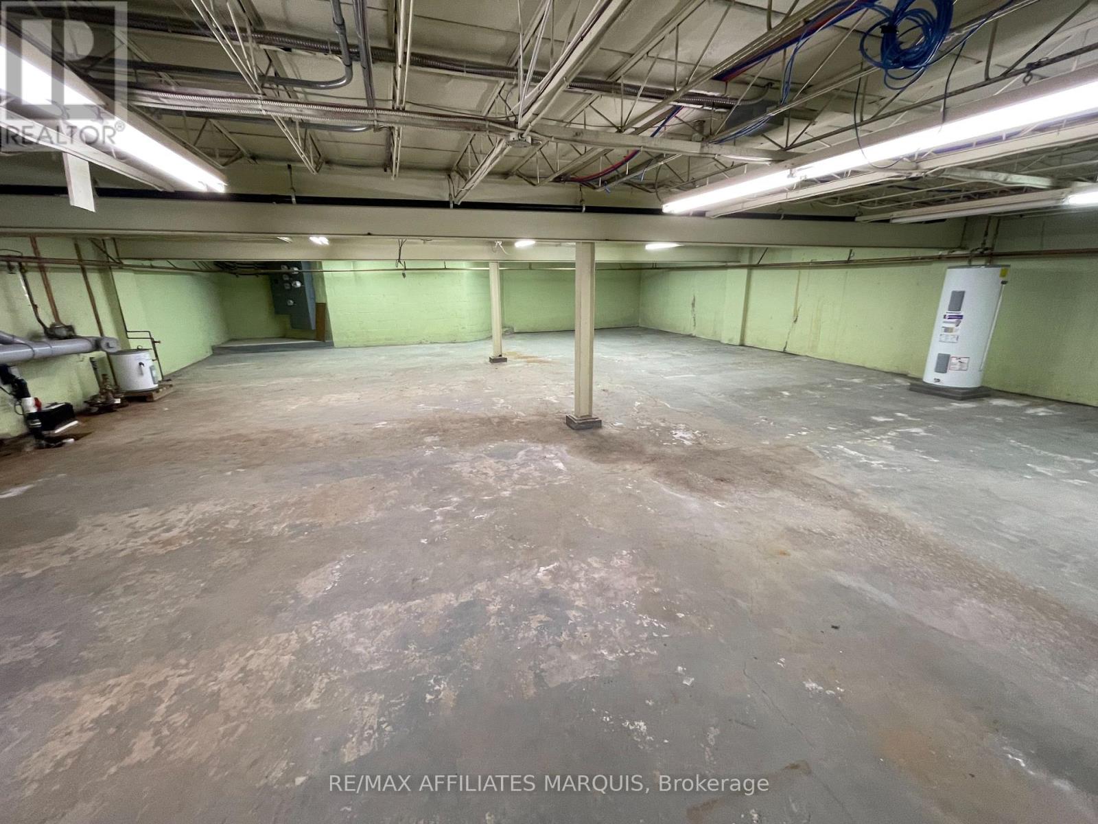 1 Bath Retail for Rent in Perth – 23C – 21 WILSON STREET W, Perth – MLS# X13676044 - Image 7