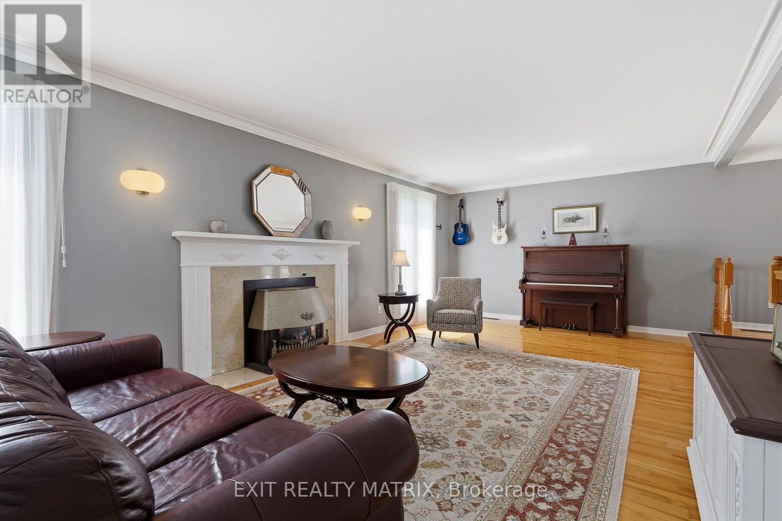 4 Bed, 4 Bath House for Sale in Russell – 1196 400 ROUTE, Russell – MLS# X13676098 - Image 13